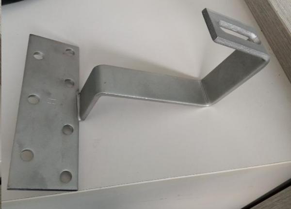 AL0014 Drzhach pod kjeramida fiksen 150x50x5/180 